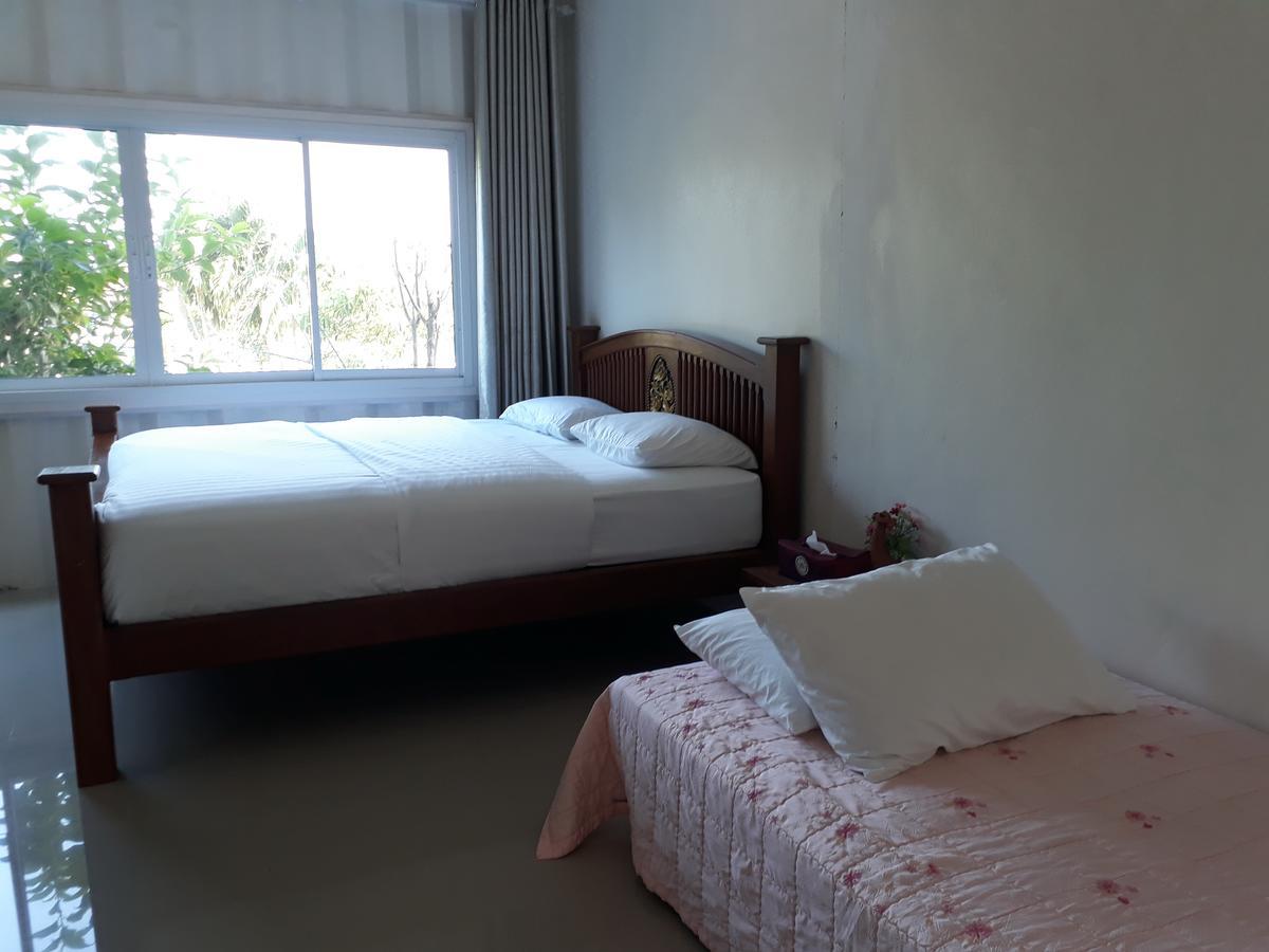 Lop Buri 法赛旅馆酒店 外观 照片