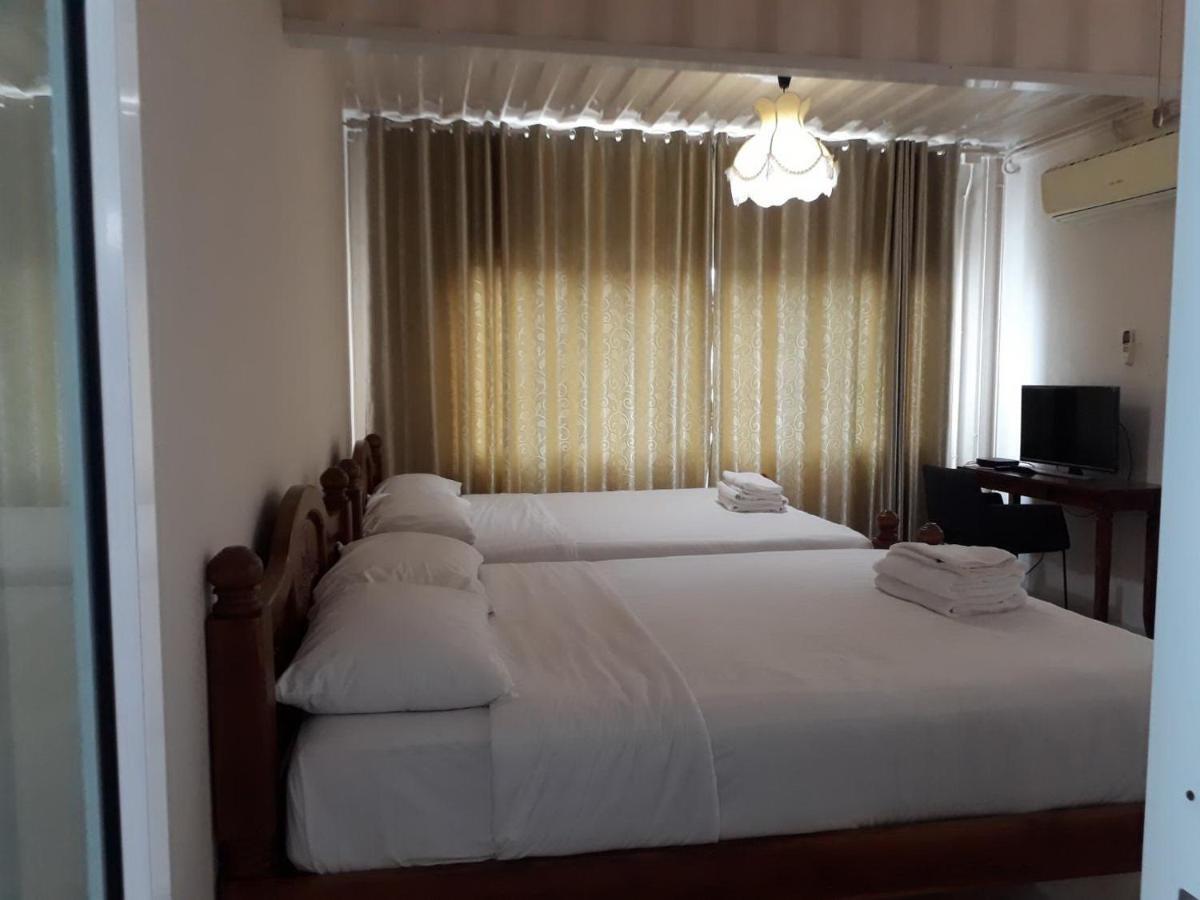 Lop Buri 法赛旅馆酒店 外观 照片