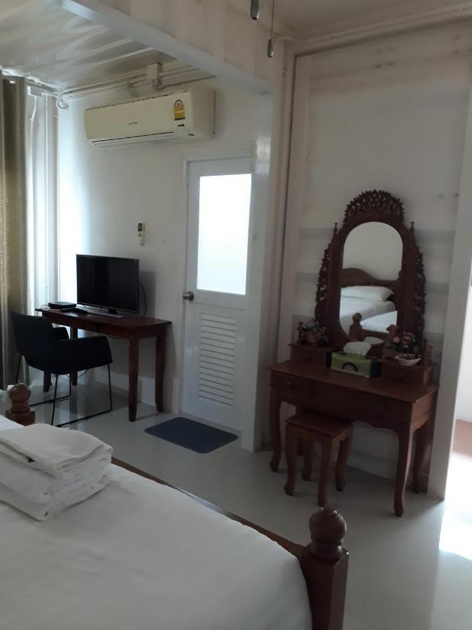 Lop Buri 法赛旅馆酒店 外观 照片